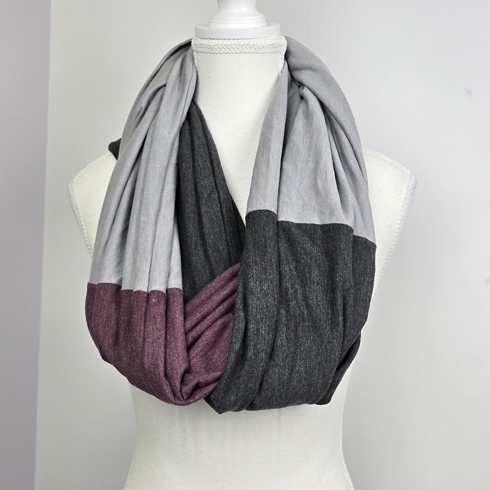 The North Face Colorblock Infinity Scarf
